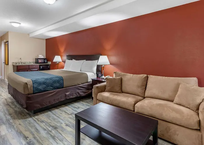Econo Lodge Inn & Suites Old Saybrook - Westbrook